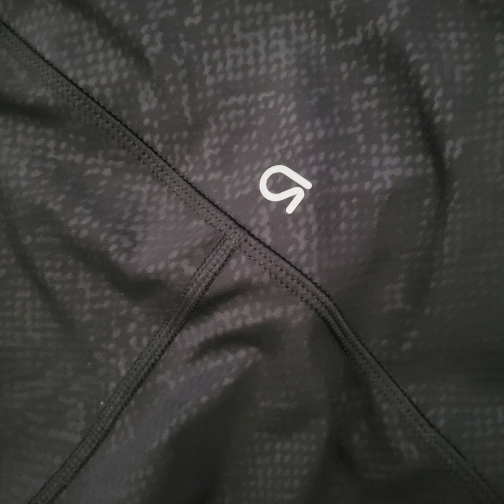 Gap Fit Eclipse Black Snakeskin Side Zipper High Waisted Legging - Picture 7 of 12